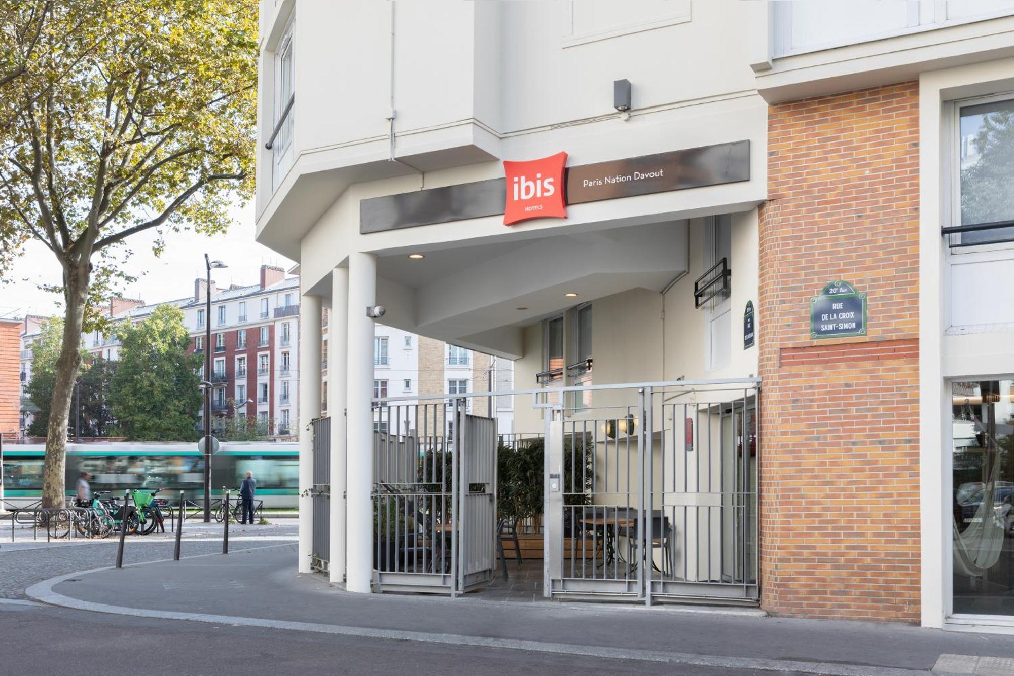 Ibis Paris Nation Davout Hotell Exteriör bild