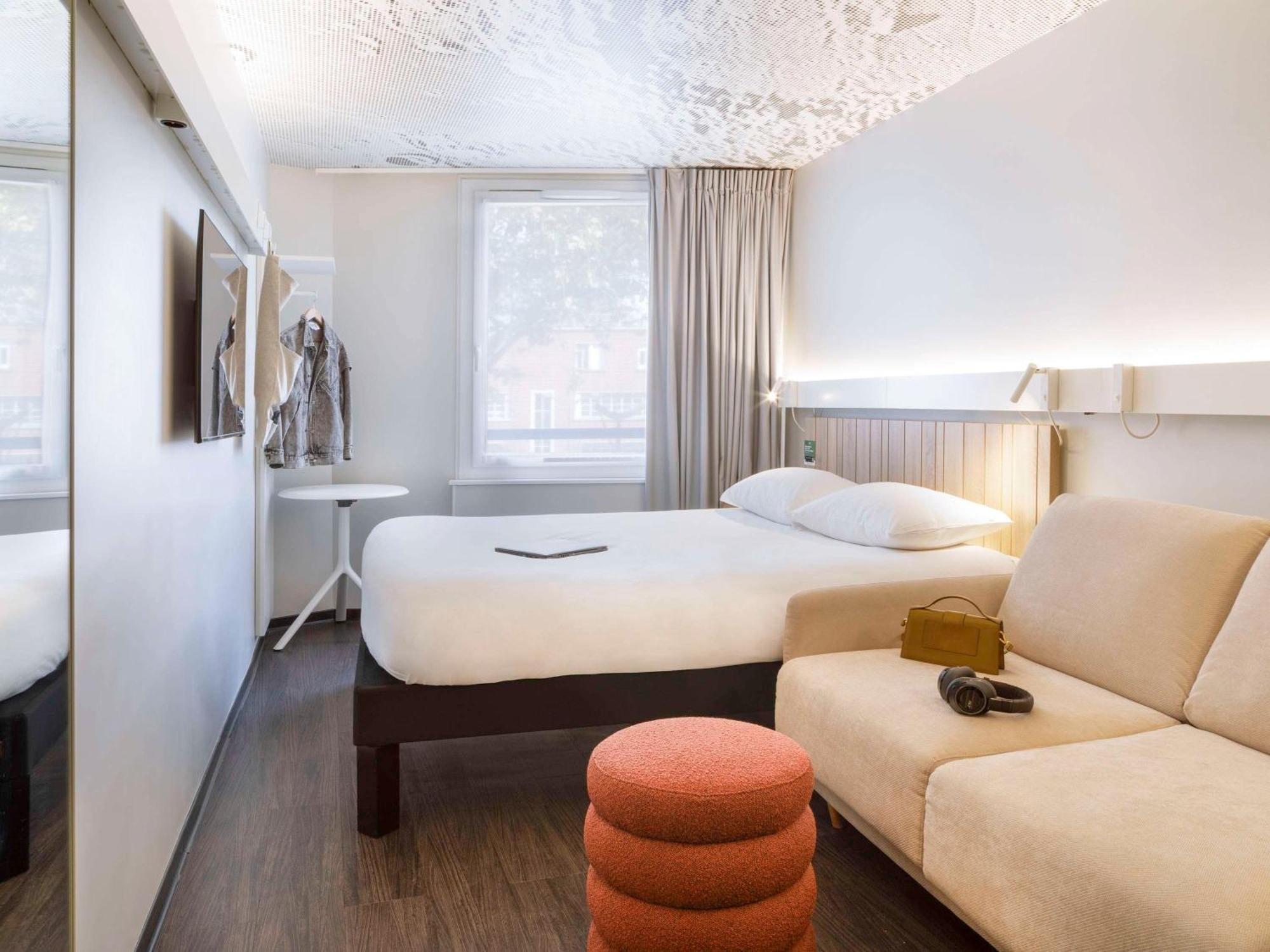 Ibis Paris Nation Davout Hotell Exteriör bild